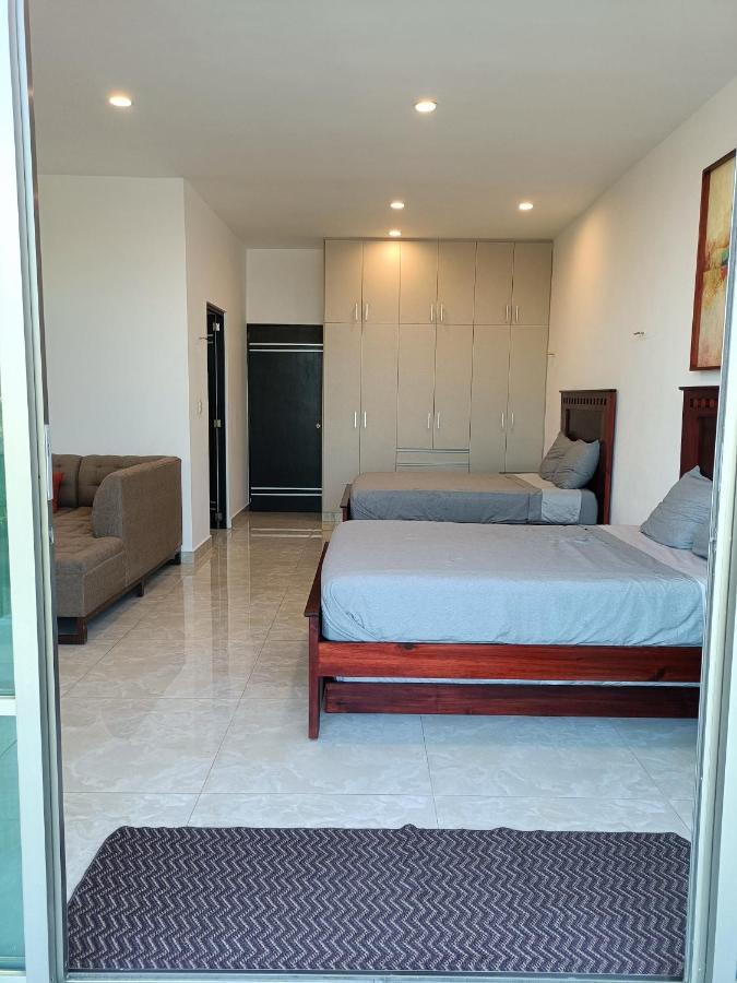 Casa Hector, Con Jacuzzi, Cerca Del Foro Gnp. Villa Mérida Dış mekan fotoğraf