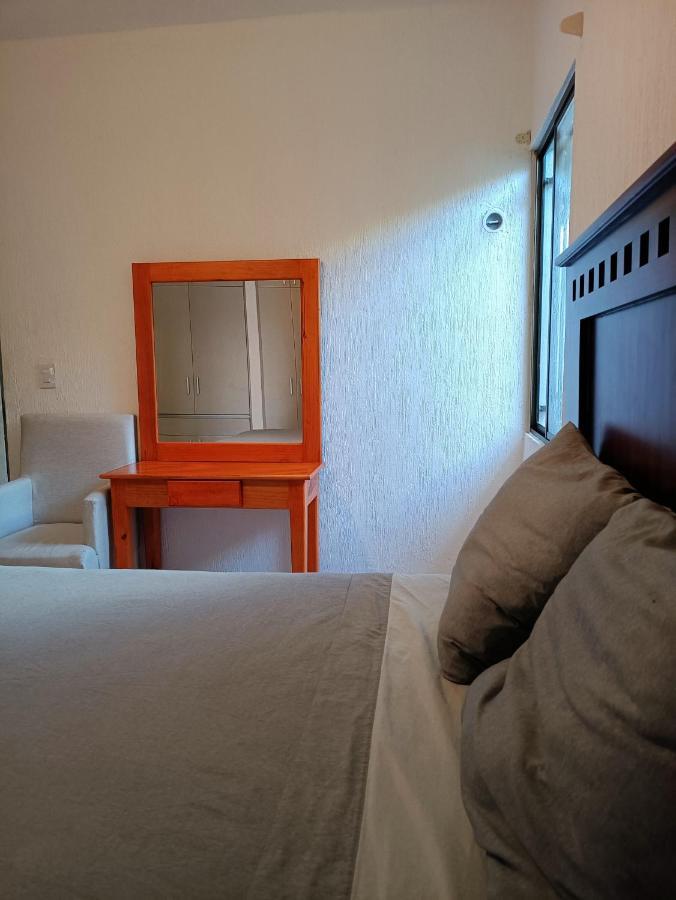 Casa Hector, Con Jacuzzi, Cerca Del Foro Gnp. Villa Mérida Dış mekan fotoğraf